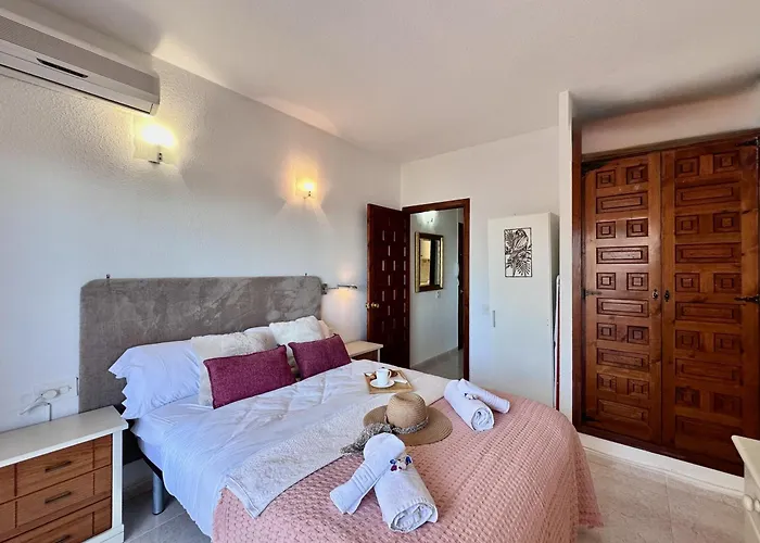 Clubrent - Edf Horizonte, Floor 2, Sea View Apartment *